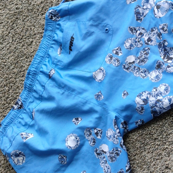 Pro Standard Men's Los Angeles Dodgers Diamond Shorts - Picture 7 of 8